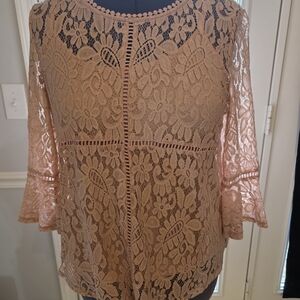 Womens Large Elegant Lace Women’s Top in Peaxh Color Liz Claiborne.